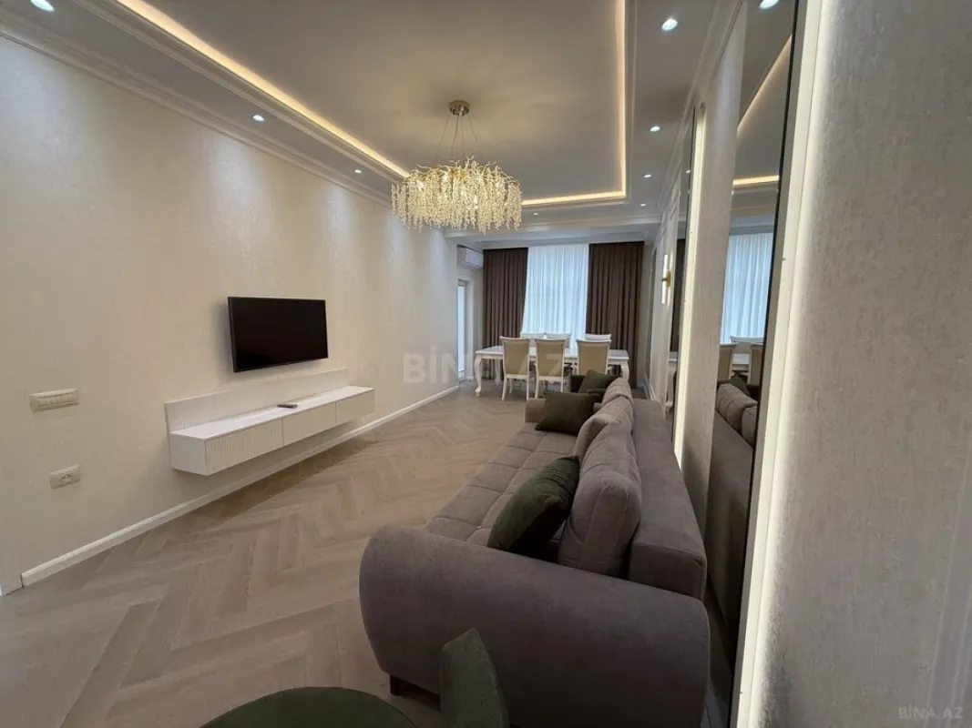 Kirayə verilir 3 otaqlı mənzil 150 m²