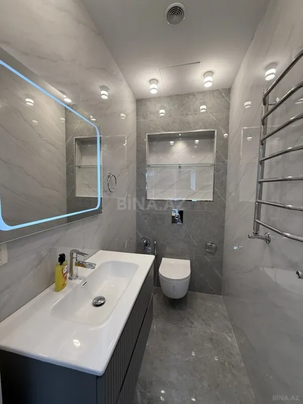 Kirayə verilir 3 otaqlı mənzil 150 m²