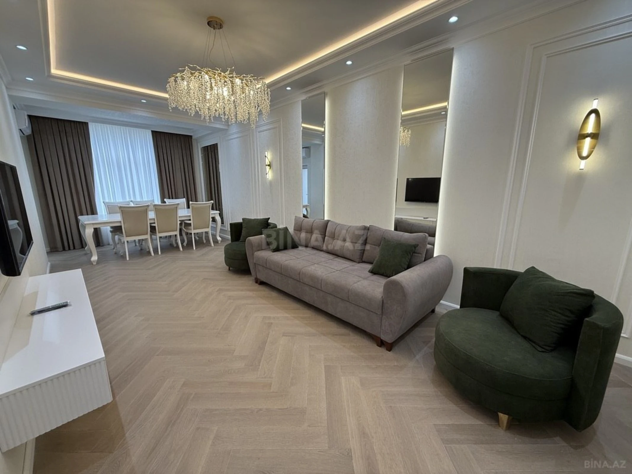 Kirayə verilir 3 otaqlı mənzil 150 m²