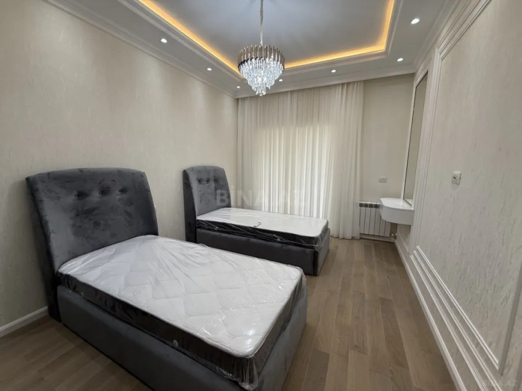 Kirayə verilir 3 otaqlı mənzil 150 m²