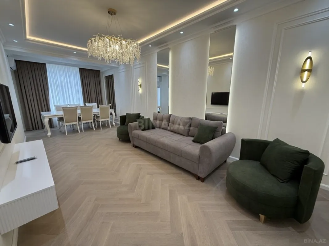 Kirayə verilir 3 otaqlı mənzil 150 m²