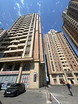 Satılır 4 otaqlı mənzil 160 m² — Bakı, Yasamal 4 otaq 160.00 m²