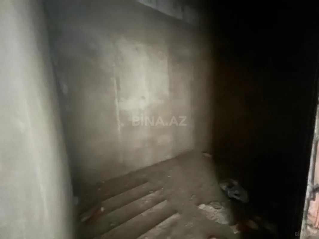 Satılır 1 otaqlı mənzil 76.5 m²