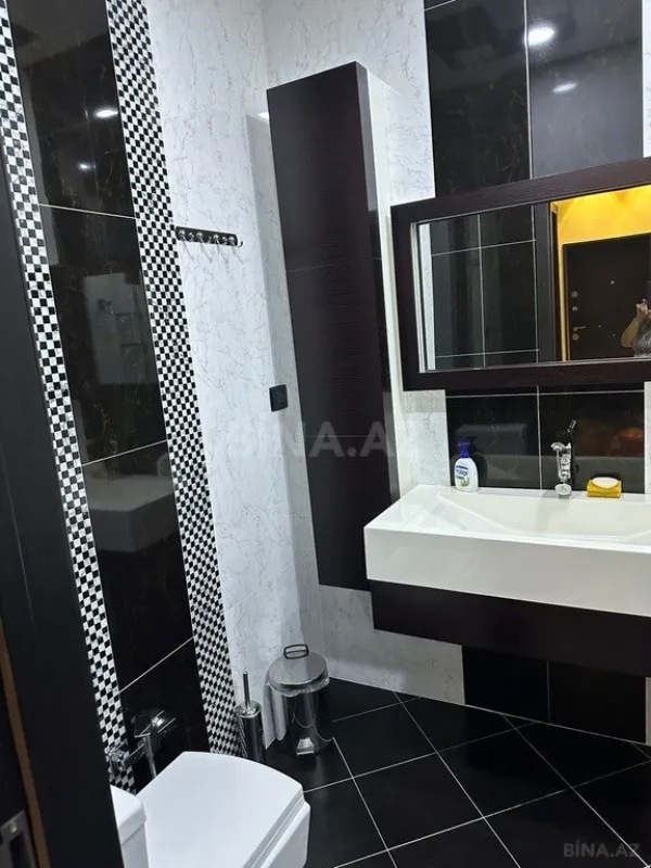 Satılır 3 otaqlı mənzil 120 m²