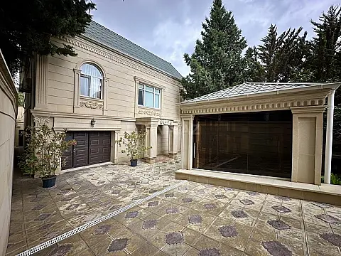 Satılır 5 otaqlı həyət evi 200 m²