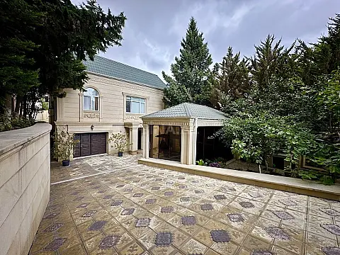 Satılır 5 otaqlı həyət evi 200 m² — Bakı 5 otaq 200.00 m²