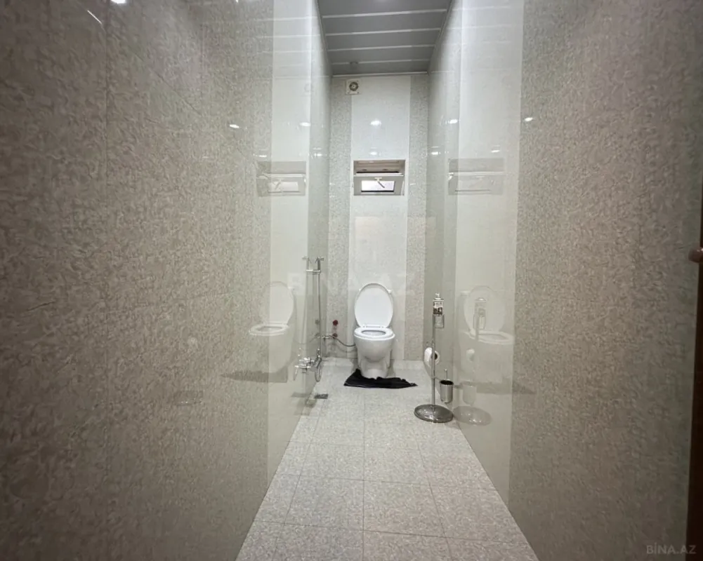 Satılır 5 otaqlı həyət evi 200 m²