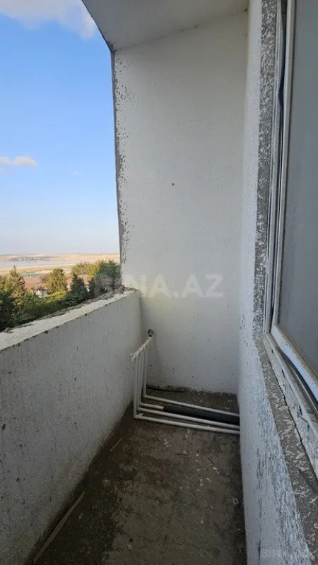 Satılır 2 otaqlı mənzil 68 m²