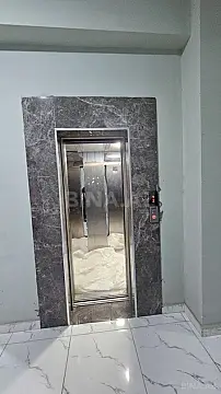 Satılır 2 otaqlı mənzil 68 m²