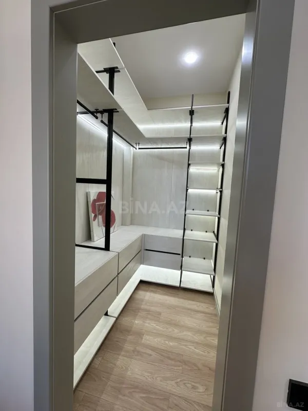 Kirayə verilir 2 otaqlı mənzil 79 m²