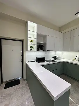 Kirayə verilir 2 otaqlı mənzil 79 m²