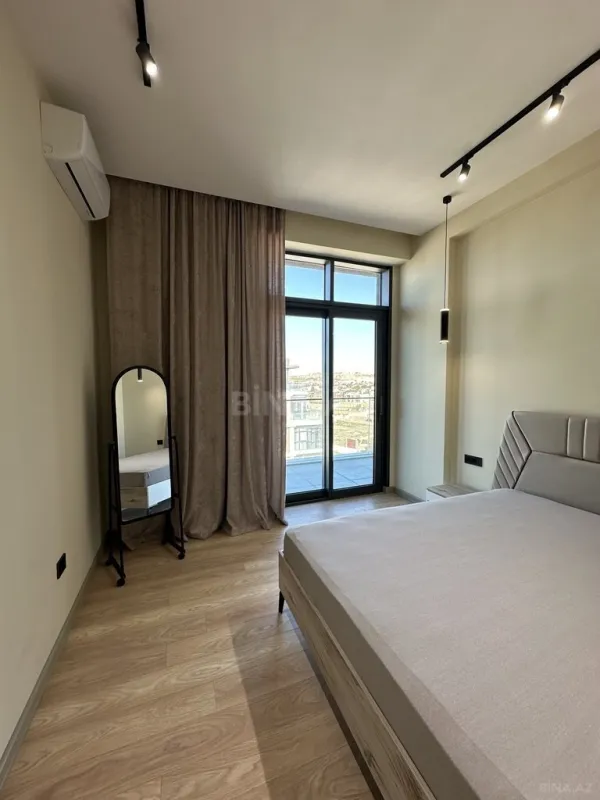 Kirayə verilir 2 otaqlı mənzil 79 m²