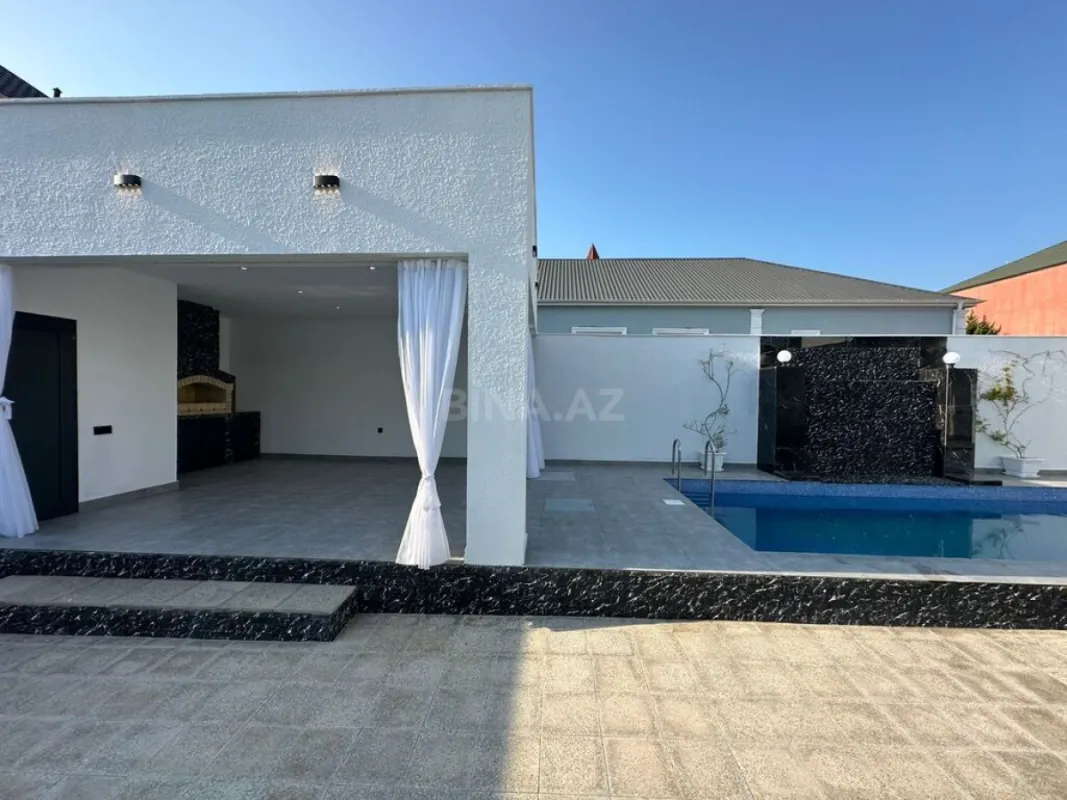 Satılır 4 otaqlı həyət evi 160 m²