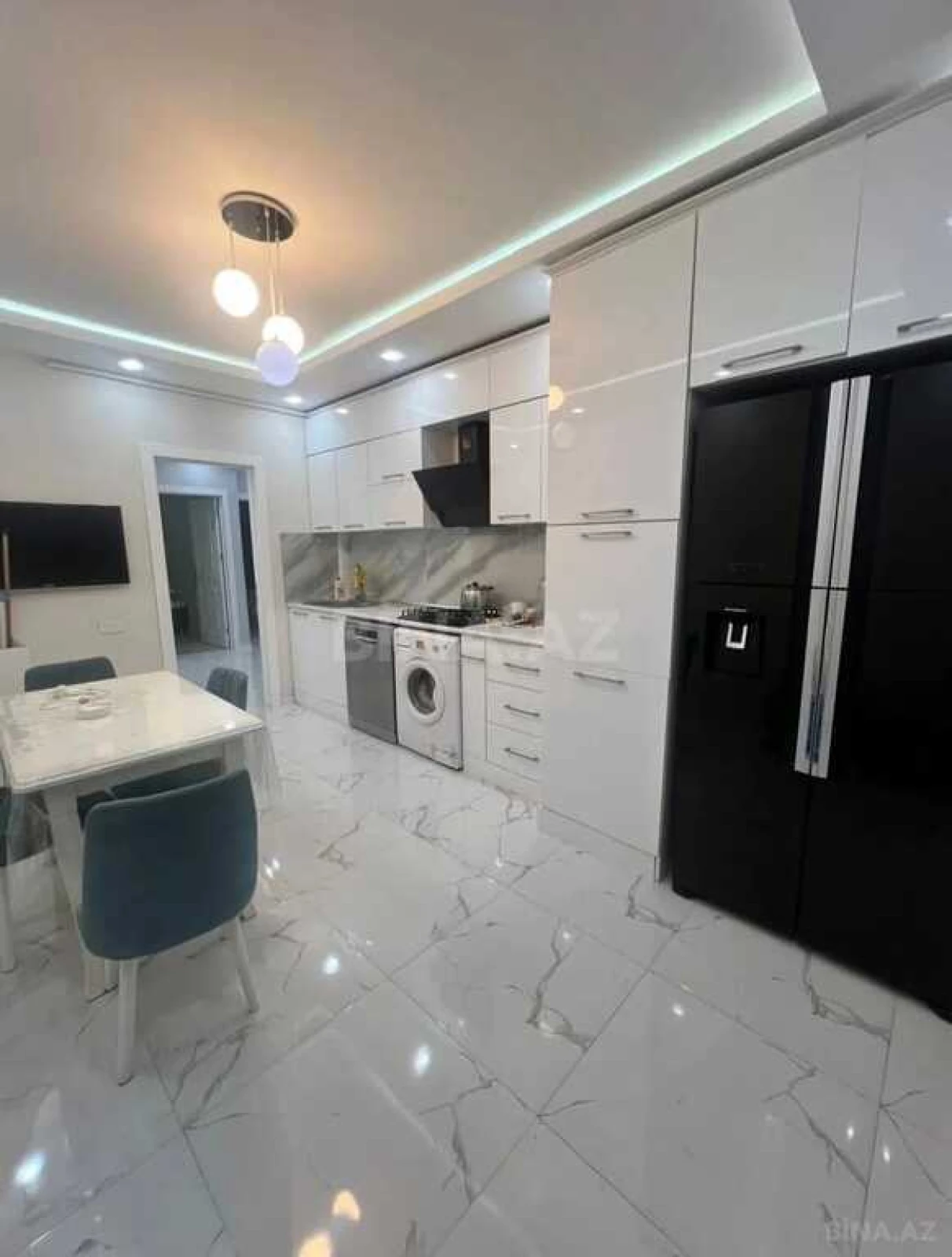Satılır 3 otaqlı mənzil 90 m²