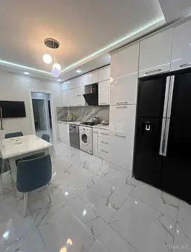 Satılır 3 otaqlı mənzil 90 m²