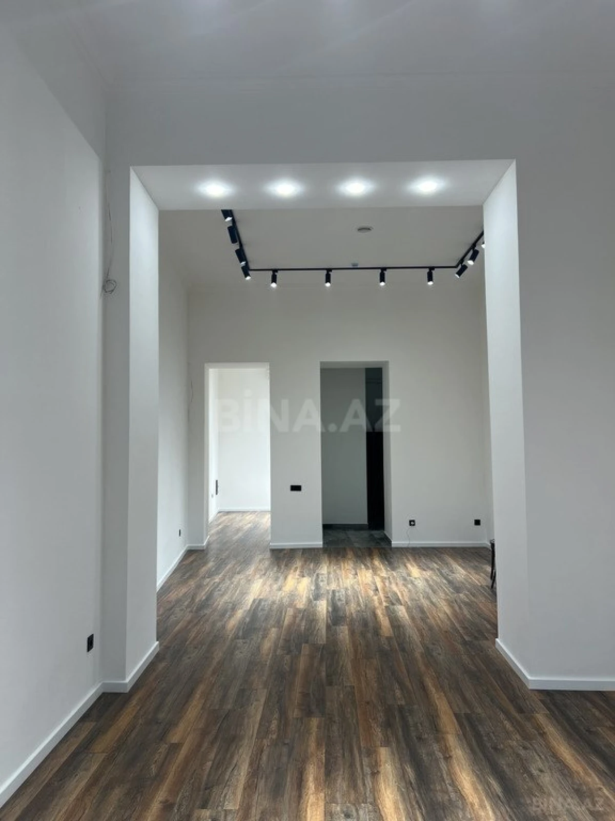 Kirayə verilir obyekt 110 m²