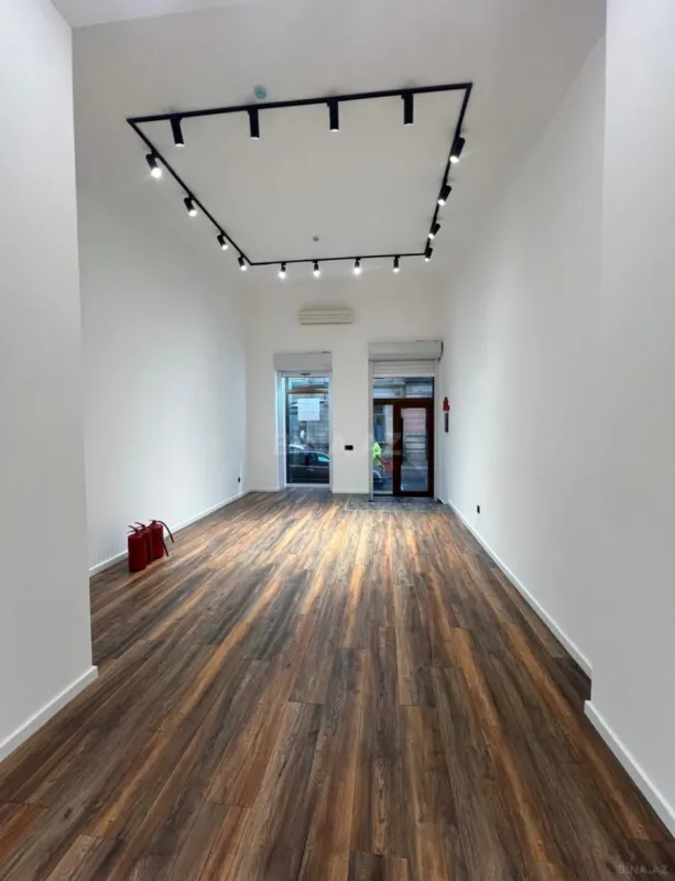 Kirayə verilir obyekt 110 m²