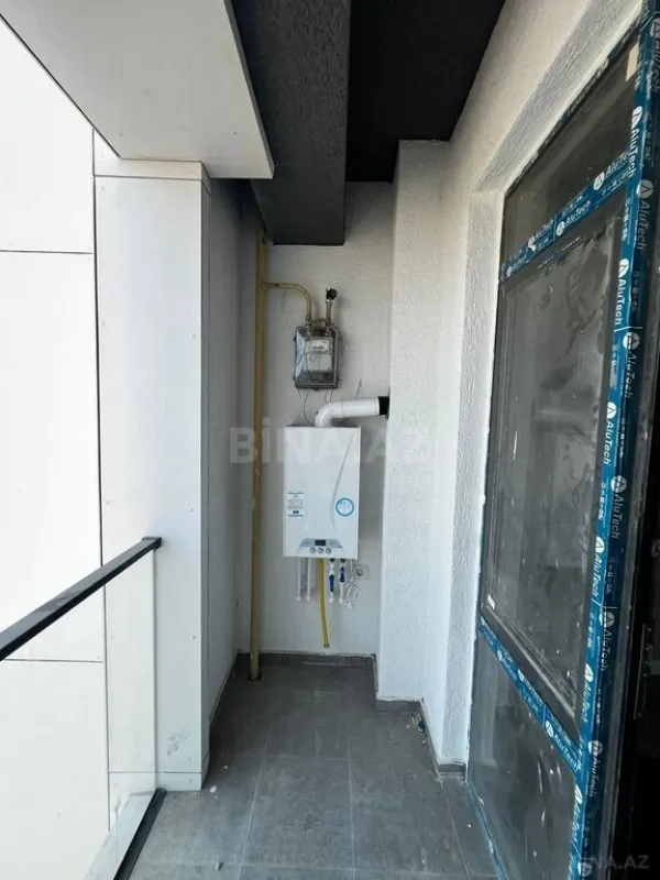 Satılır 4 otaqlı mənzil 120 m²