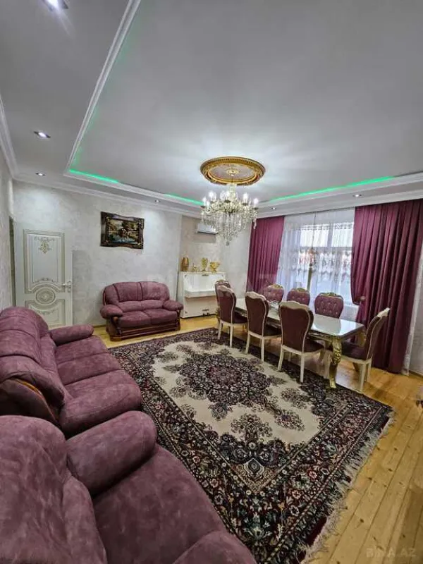Satılır 2 otaqlı mənzil 70 m²