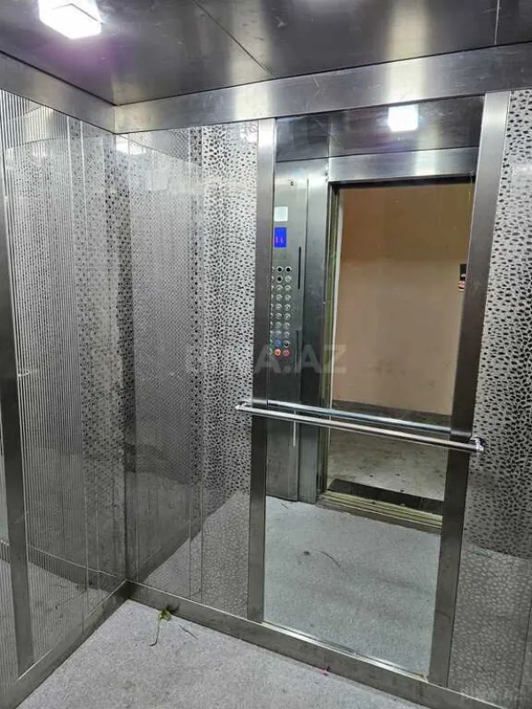 Satılır 2 otaqlı mənzil 70 m²