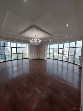 Satılır 4 otaqlı mənzil 154 m²