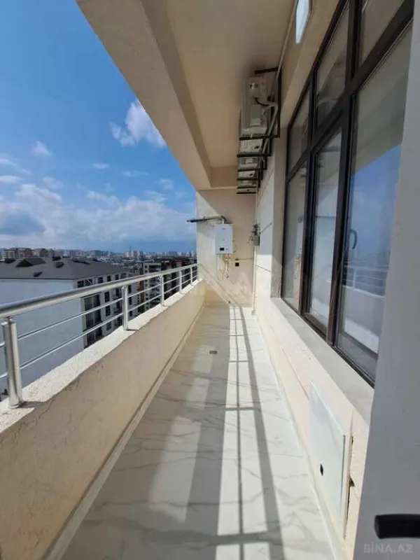 Satılır 3 otaqlı mənzil 96 m²