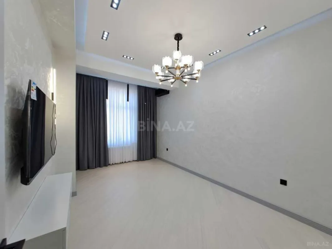Satılır 3 otaqlı mənzil 96 m²