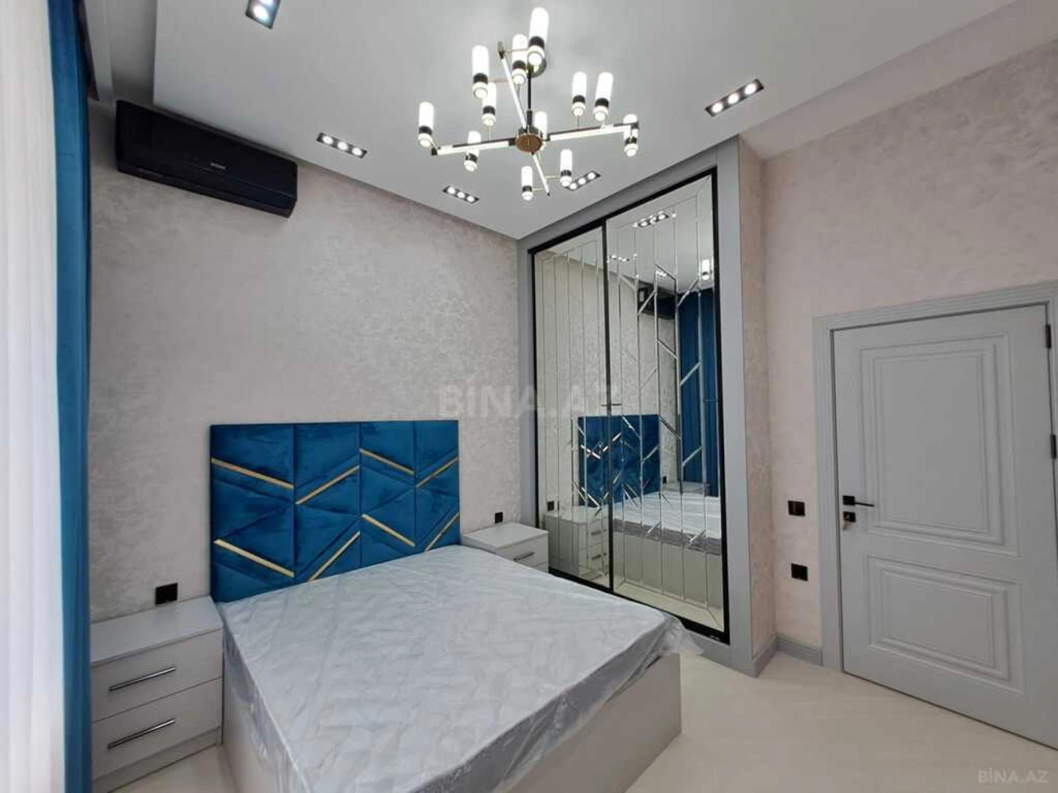 Satılır 3 otaqlı mənzil 96 m²