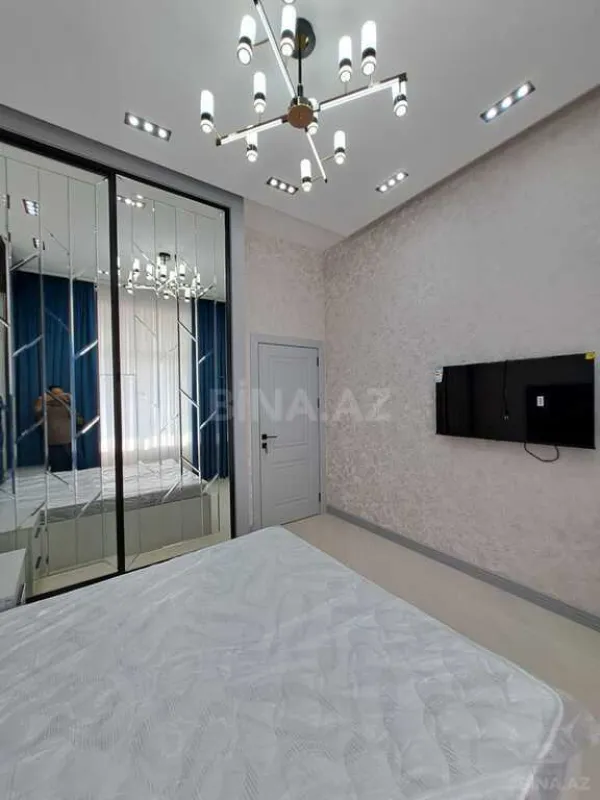 Satılır 3 otaqlı mənzil 96 m²