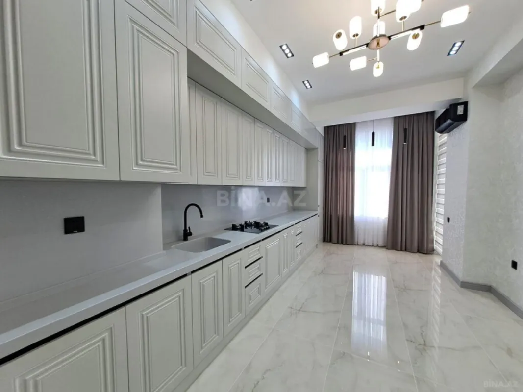 Satılır 3 otaqlı mənzil 96 m²