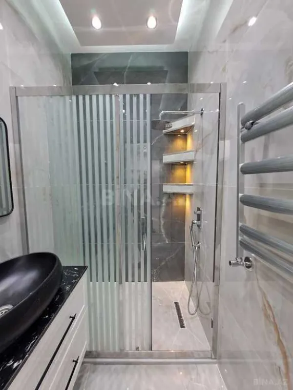 Satılır 3 otaqlı mənzil 96 m²