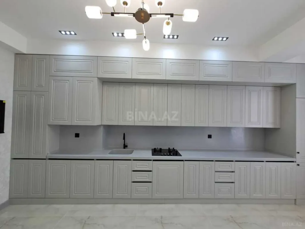 Satılır 3 otaqlı mənzil 96 m²