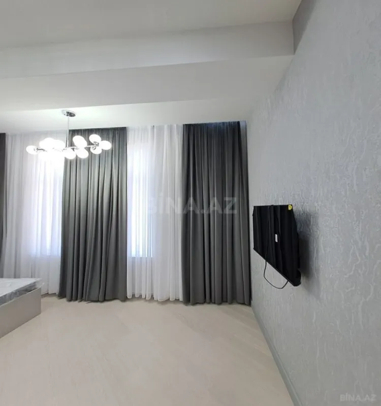 Satılır 3 otaqlı mənzil 96 m²