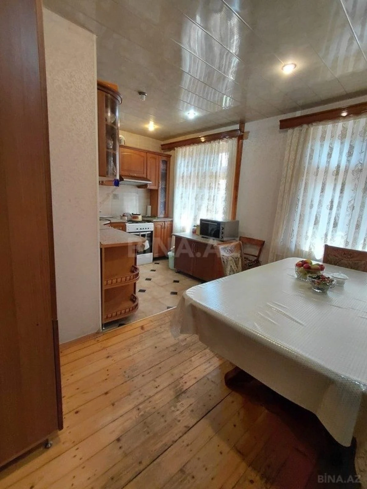 Satılır 4 otaqlı mənzil 100 m²