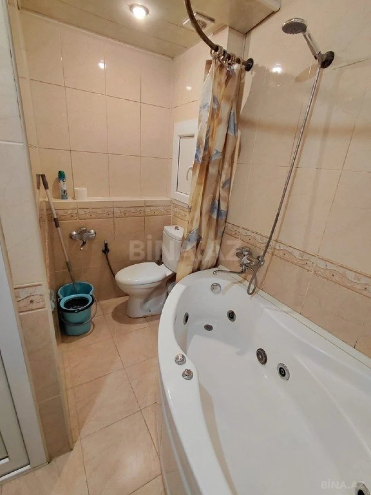 Satılır 4 otaqlı mənzil 100 m²