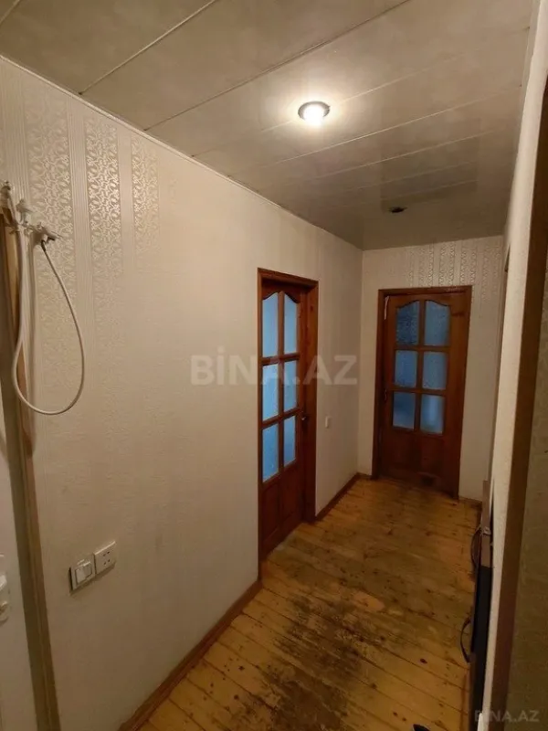 Satılır 4 otaqlı mənzil 100 m²