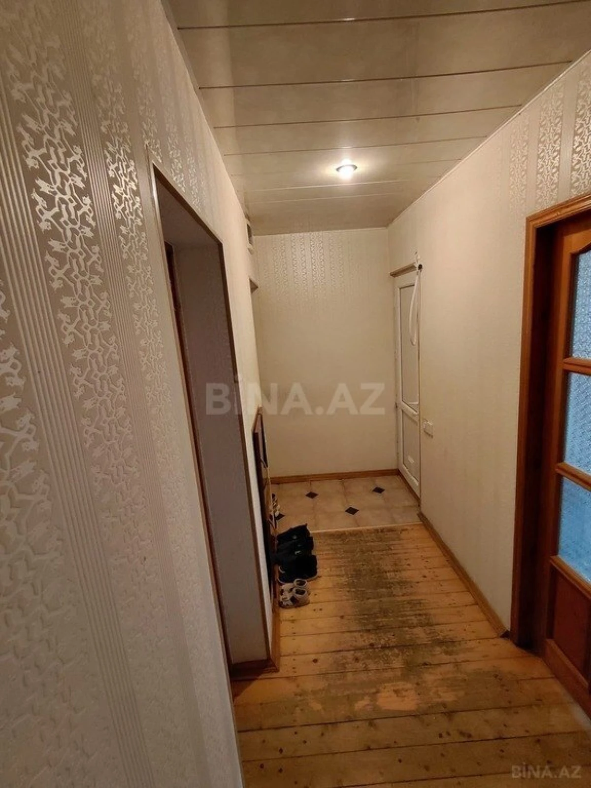 Satılır 4 otaqlı mənzil 100 m²