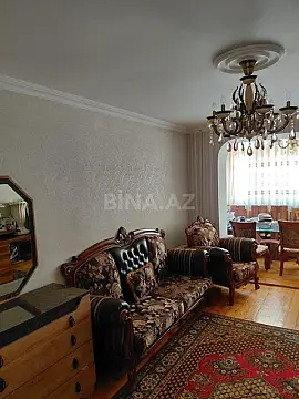 Satılır 4 otaqlı mənzil 100 m²