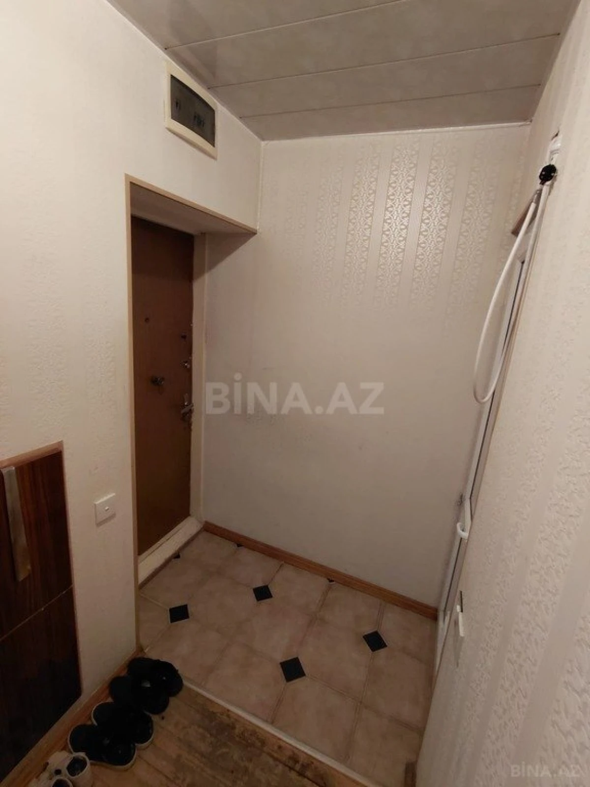 Satılır 4 otaqlı mənzil 100 m²