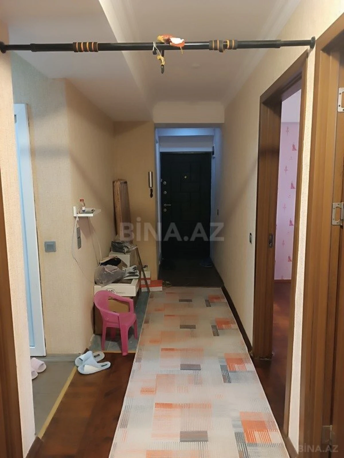 Satılır 6 otaqlı mənzil 210 m²