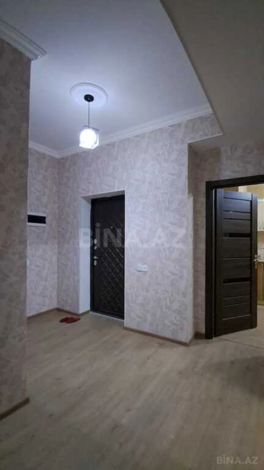 Satılır 3 otaqlı mənzil 95 m²