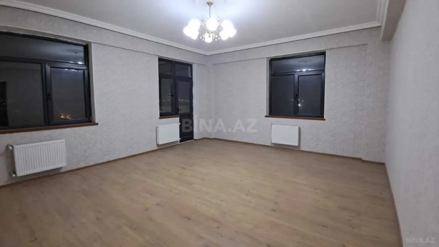 Satılır 3 otaqlı mənzil 95 m²