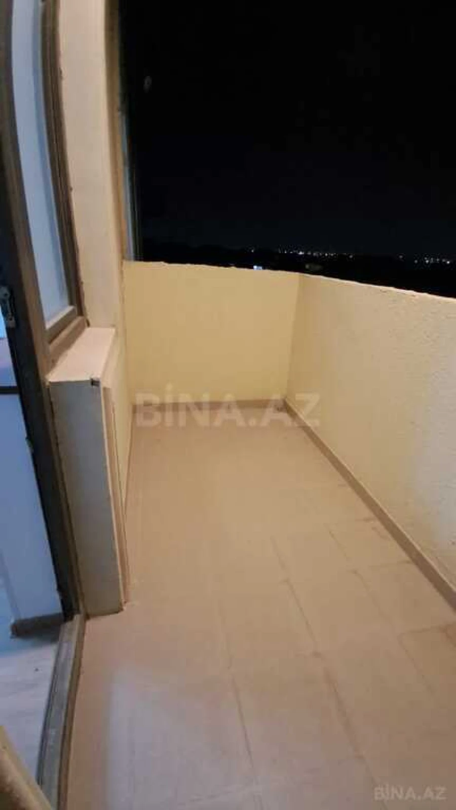 Satılır 3 otaqlı mənzil 95 m²