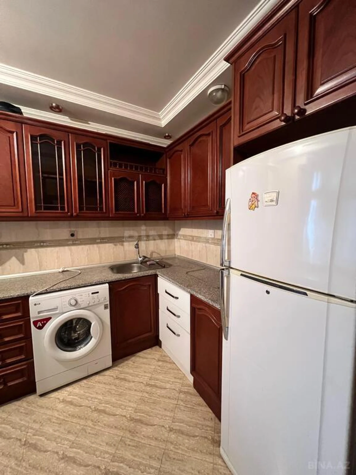 Satılır 3 otaqlı mənzil 85 m²