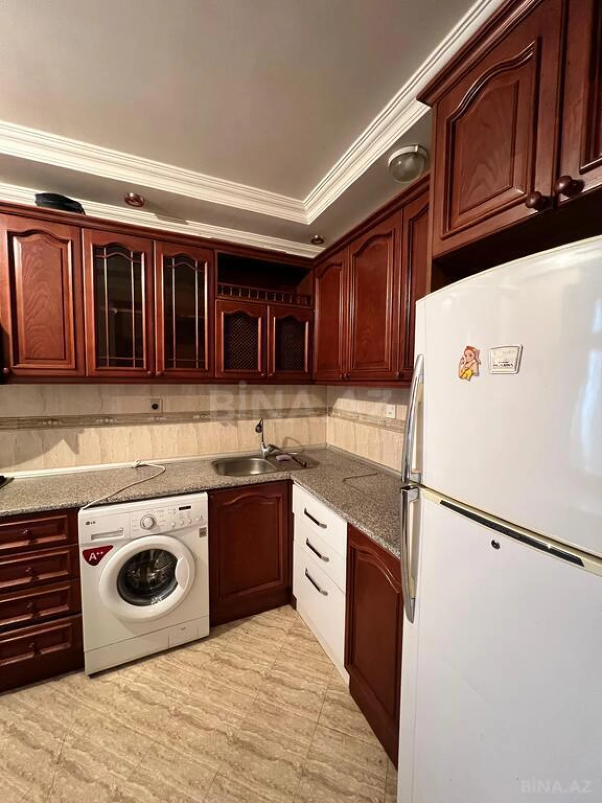 Satılır 3 otaqlı mənzil 85 m²