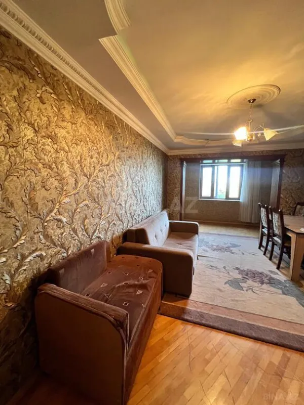 Satılır 3 otaqlı mənzil 85 m²
