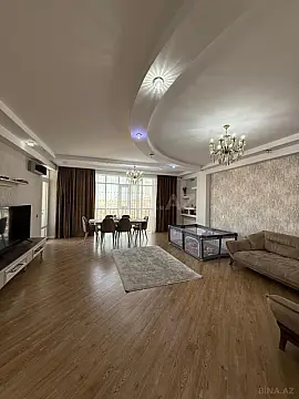 Satılır 4 otaqlı mənzil 186 m²