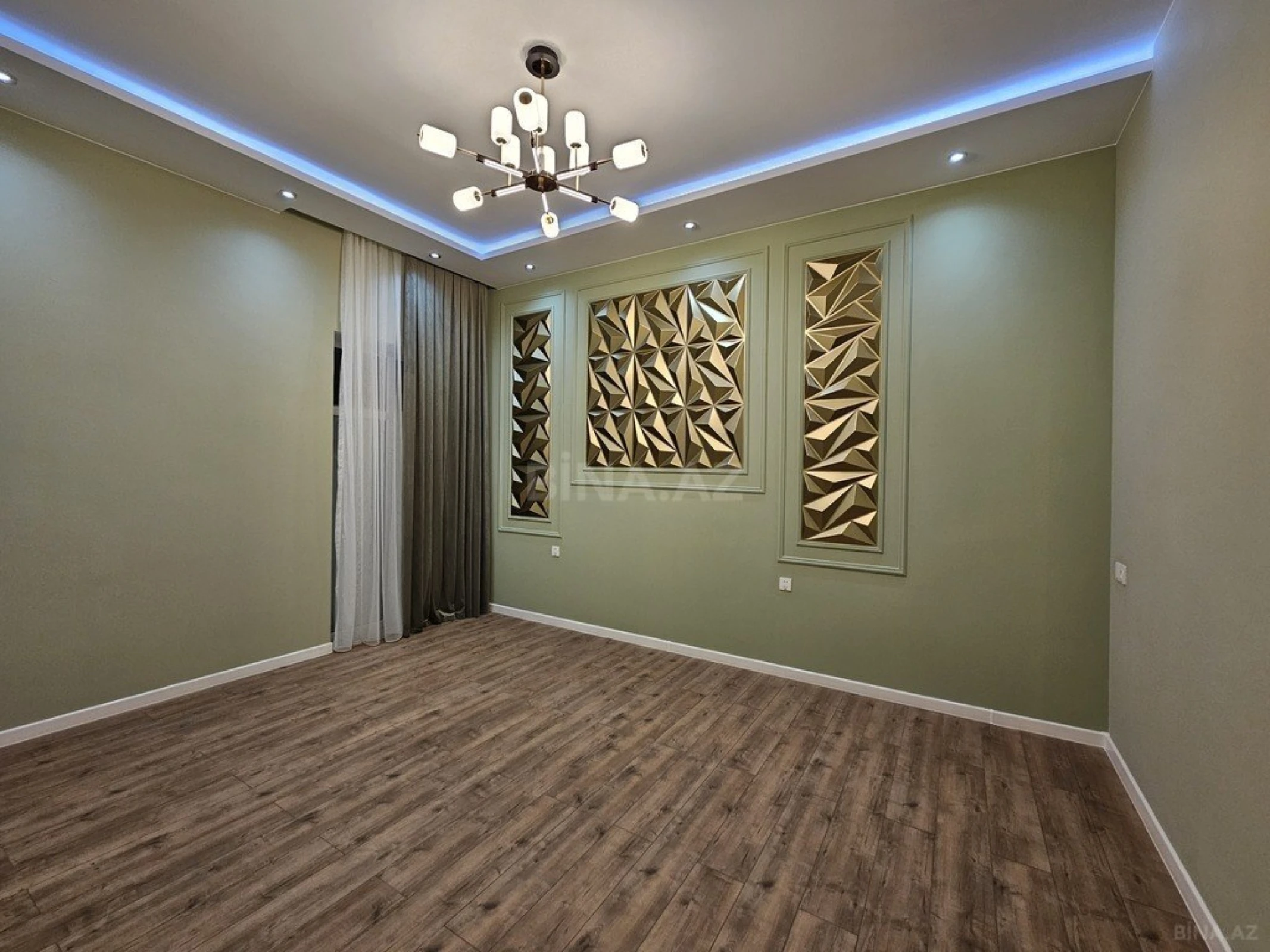 Satılır 4 otaqlı həyət evi 160 m²