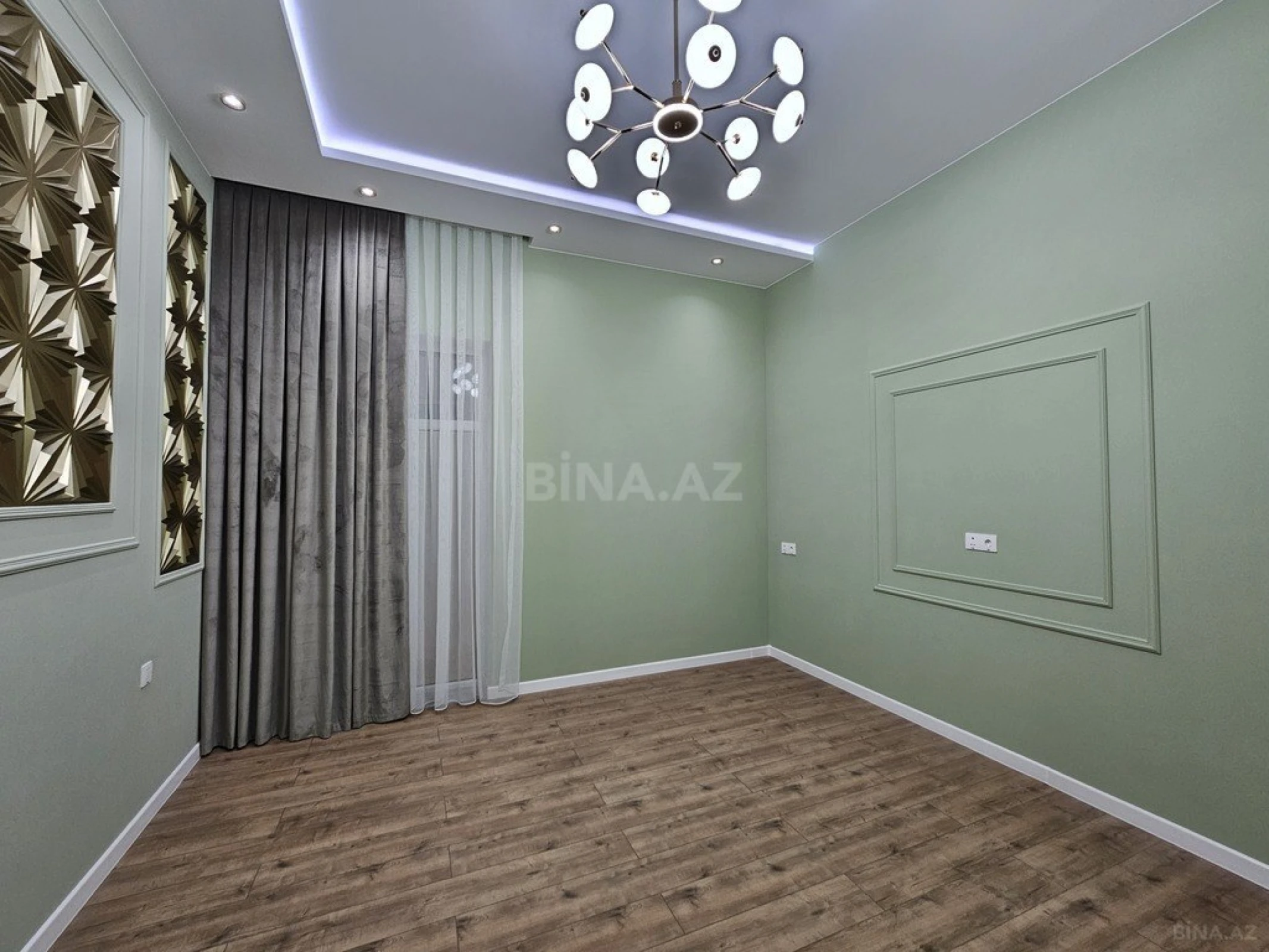 Satılır 4 otaqlı həyət evi 160 m²