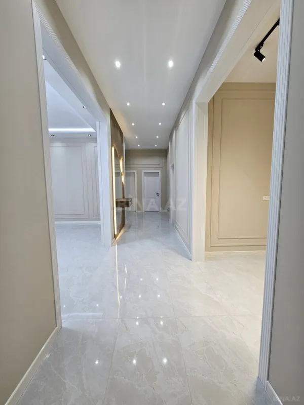 Satılır 4 otaqlı həyət evi 160 m²